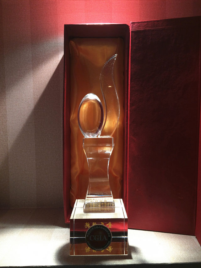 ������...