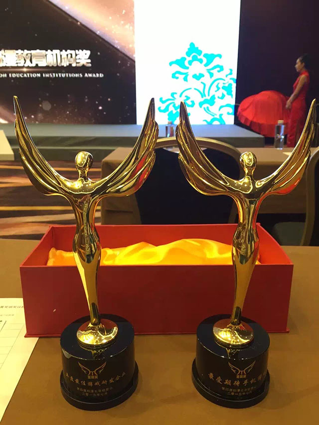 ͼƬ������...